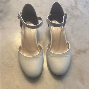 Girls Low Heel Shoes